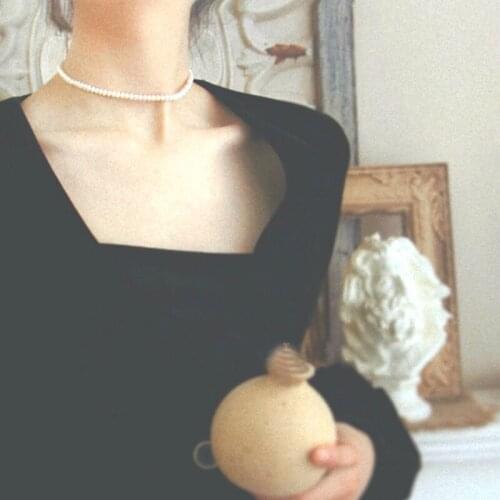 Elegant Temperament Round Imitation Choker Pearl Necklace for Women White Baroque Pearl Clavicle Chian Necklace Wedding Jewelry