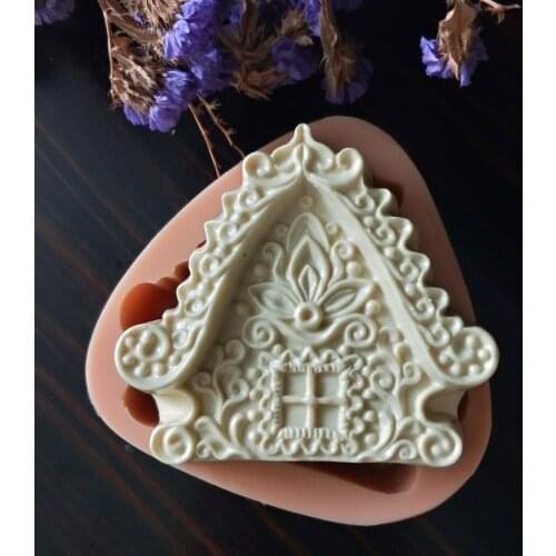 HC0160 PRZY 2020 New Year Soap Christmas Cottage Silicone Mold House Soap Molds Gypsum Chocolate Candle Candy Mold Clay Resin