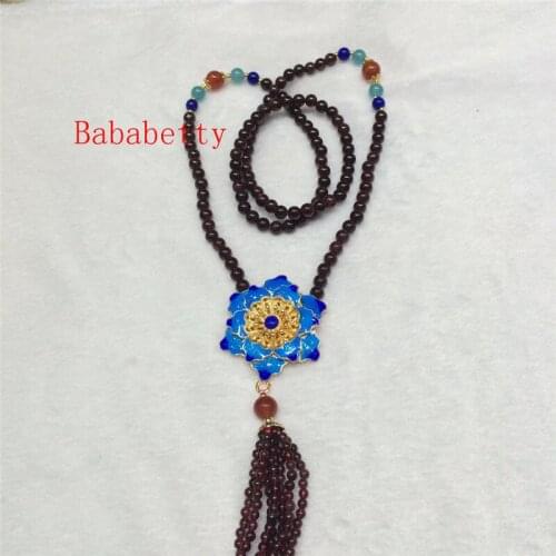 Natural Wine Red Stone Hand Knit Necklace Sweater Chain Flower Pattern 5-6 mm long 25 inches