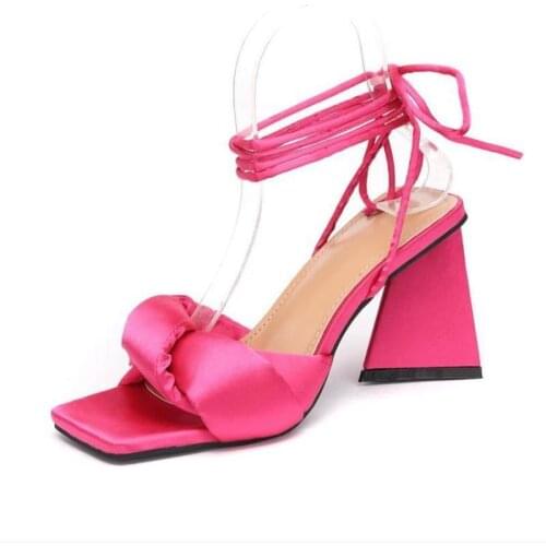 New Fashion Sexy Lace Up Women Sandals Square Toe Triangle Heel Cross Tied Party Shoes Rose Size 35-42 Sandalias Femenina shoes