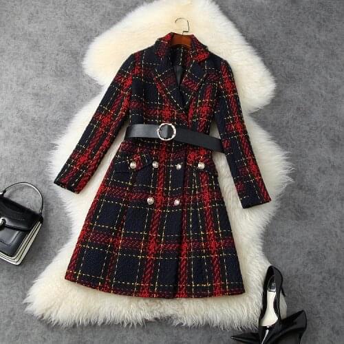 European and American womens wear 2020 winter new style Long-sleeved lapel double-breasted belt Fashionable red duffel coat