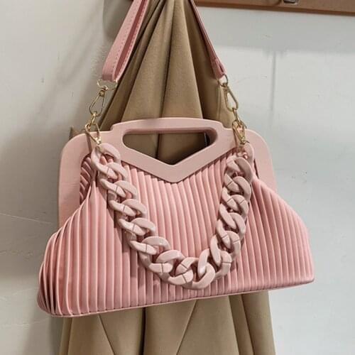 Women Hasp Tote Bags Luxury Triangle Handle Trendy Pouch Metal Chain Decor Crossbody Shoulder Bags For Ladies Wholesale 2021 Hot