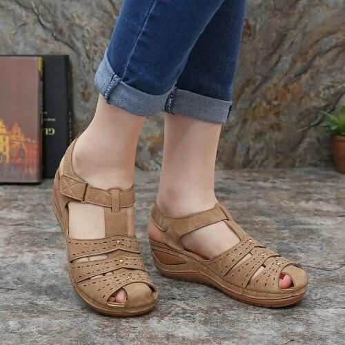 Summer soft-soled Roman Baotou hook and loop womens shoes large size heel wedges non-slip sports casual mother women sandals