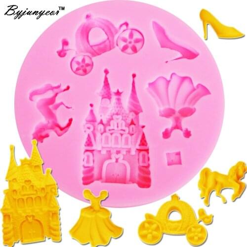 Byjunyeor M558 Coach High Heel Horse Castle UV Resin Silicone Mold Fondant Chocolate Candy Lollipop Crystal Epoxy Soft Clay Bake