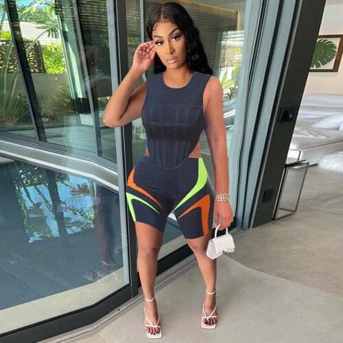Geometric Pattern Sportswear Two Piece Suit Womens Clothing 2021 Sleeveless Irregular Tank Tops and Skinny Biker Short Outfit