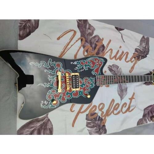 Personalized hand-painted six string electric guitar, our shop can customize various types of electric guitar bass