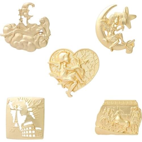 Vintage brooches Cupid carriage style pins Bag decoration badges Gifts for friends