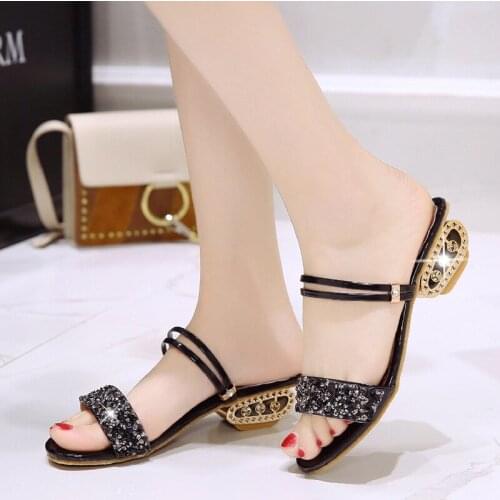 2021 Summer Sandals Women High Heels Luxury Shoes Women Designers Women Square Heels Sandals Ladies Shoes Bling Gold Silver A681