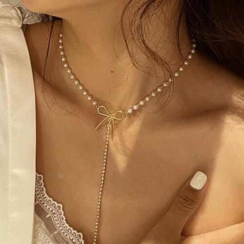 Womens Neck Chain Gold Color Perarl Chains Bow Hollow Pendant Necklace Accessories Trend Elegant Fine Women Jewelry Necklace