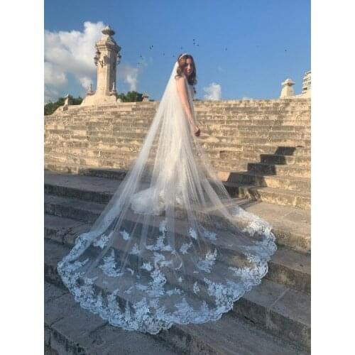 Cathedral bridal lace Veil /white Ivory long lace veil/Wedding veil appliques/Wedding veil train/Lace veil/ wedding veil/Royal