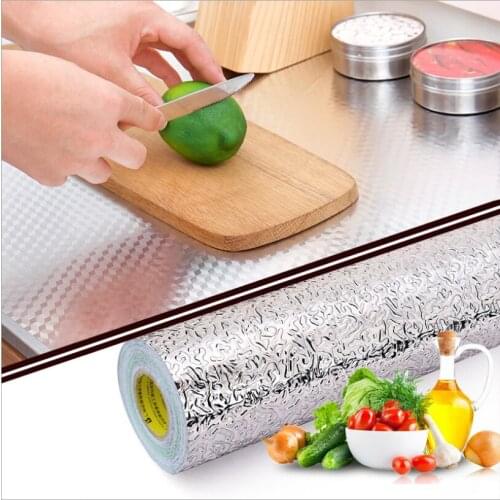 Kitchen Wall Stove Aluminum Foil Oil-proof Stickers Anti-fouling High-temperature Self-adhesive Croppable Wall Sticker 40*100 cm