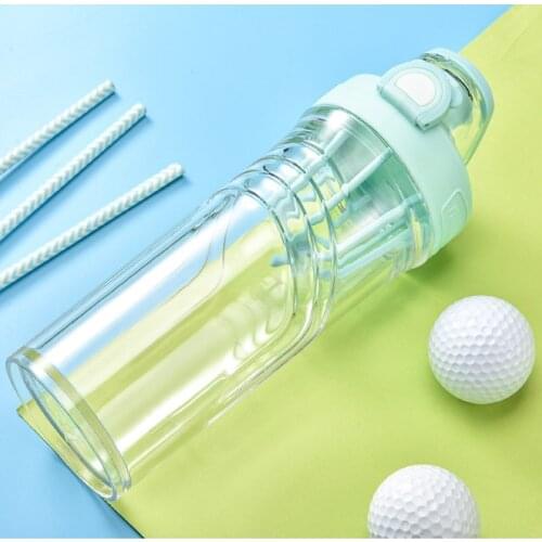 560ml Bounce cover Shaker water bottle Leak proof Sports Kettle Tritan Material 4 Colors