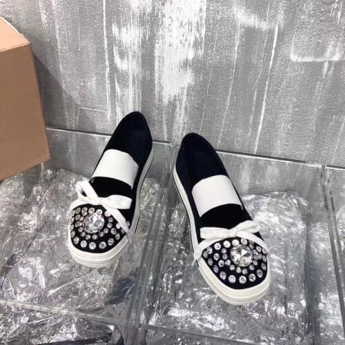 Diamond Decor Casual Shoes Women Slip on Thick Bottom Shoes Ladies Leisure New Design Chic Shoes Luxury Brand Fashion Woman Shoe