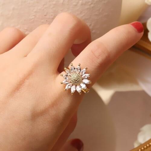 2020 Korean new design fashion jewelry exquisite copper inlaid zircon daisy flower female open adjustable index finger ring
