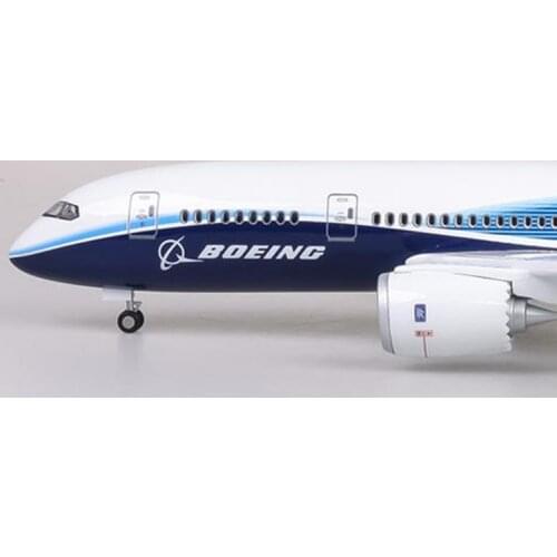 1:130 Scale 47CM Boeing B787 Airplane Resin Plastic Model Aircraft Model WIth Light And Wheels For Model Collection Gift