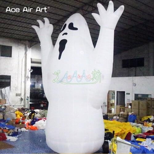 Horrible 4 m H Halloween model inflatable ghost with threatem gestures made in China