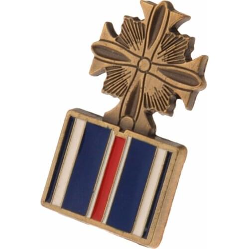 US U.S. AIR FORCE DISTINGUISHED FLYING CROSS MEDAL LAPEL HAT PIN