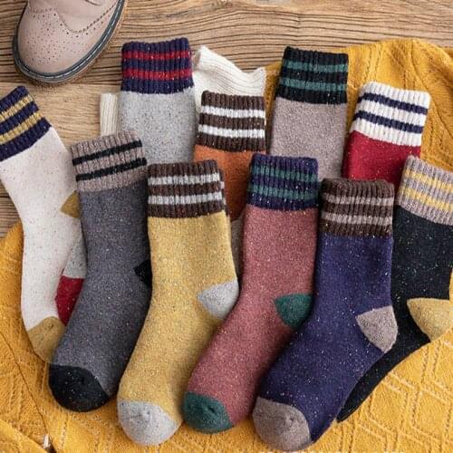 5 Pairs Winter Womens Socks Soft Thick Warm Cute Wool Socks Female Happy Retro Style Thermal Warm Socks Hot Sale Christmas Gift