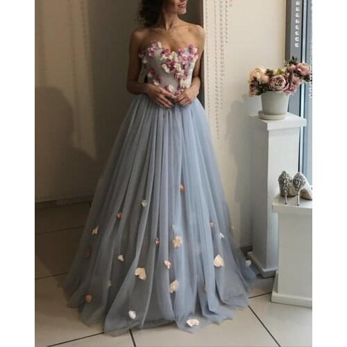 Fresh 3D Flower Long Evening Dresses Elegant Light Dusty Blue Floral Evening Gowns Plus Size Lace Up New Abendkleider 2021