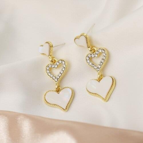 Korean Fashion Girl Earrings Three Sizes Love Shell Peach Heart Hollow Crystal Heart-shaped Temperament Net Red Earrings Womens