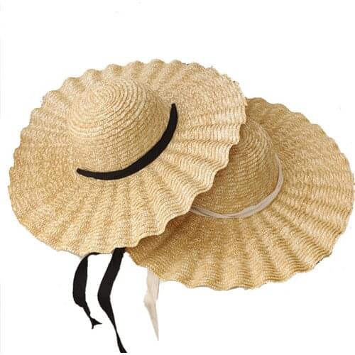 Womens Summer Hat Big Brim Handmade Straw Hat Elegant Caps Sunscreen Retro Wavy Edge Vacation Sun Hat Fisherman Hat Bucket Hat