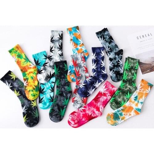 Maple leaf socks European and American street ins hip-hop trend socks new personality tie-dye socks long tube socks wholesale