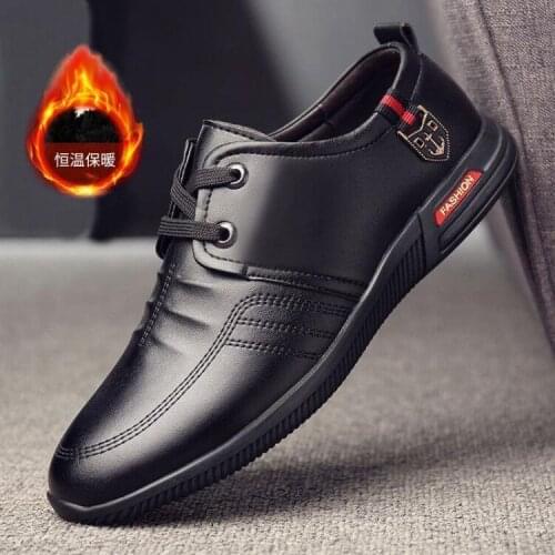 Mens Leather Shoes for Fall/winter 2021 Plus Cashmere Leisure Sports Shoes, Outdoor Sports Shoes Large Size 44 Zapatos