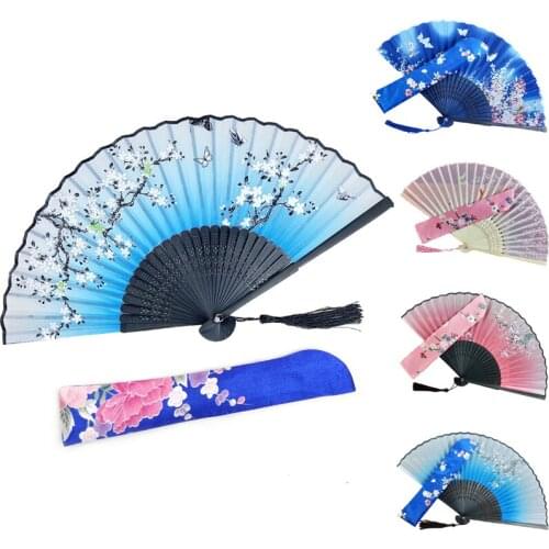 Custom Text Folding Fans for Bridal Shower Baby Shower Daisy Floral Silk Fans with Bamboo Frame Tassel Wedding Favors Exquisite