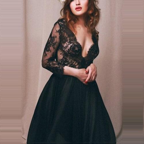 Vintage Black Evening Dress Deep V-Neck Three Quarter Sleeves Evening Party Gown with Sashes Sweep Train Evening Gowns for Women