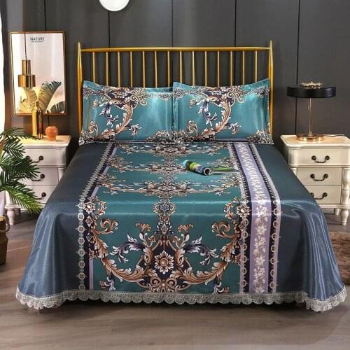2020 new products Ice silk embroidery Bed spread Fitted Sheet Pillowcases 2/3 pcs Luxury Round lace Bedding