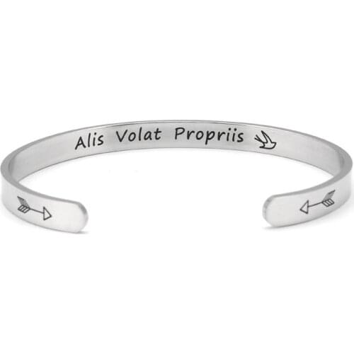 含奇 Rigid Bracelets