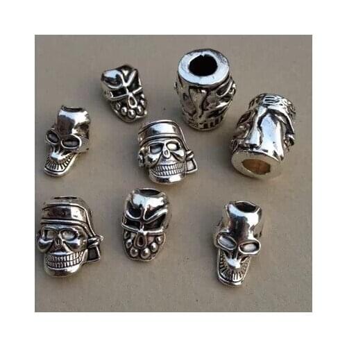 A183 Outdoor knife pendant, skull pendant, flashlight pendant, umbrella rope keychain, umbrella rope jewelry, DIY woven pendant