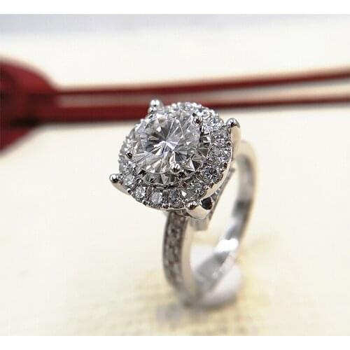 Solid 18K White Gold DF Color Round Brilliant Cut Moissanite Ring Lab Diamond Engagement Ring National Certificate For Women