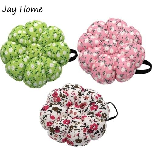 1Pc Wearable Floral Wrist Pin Cushions Sewing Needle Pin Cushion with Elastic Wrist Belt Needles Holder for Needlework Stitching
