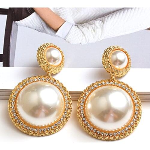 New Arrival Luxury Round Pearl Earrings High-quality Gold Long Earring Fashion Trend Jewelry Accessories For Women