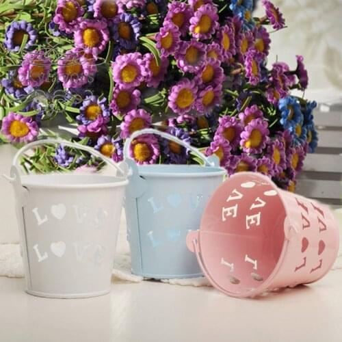24PCS Hollow Out LOVE Mini Bucket Favor Pails Wedding Candy Holder Birthday Sweet Metal Bucket Party Decors
