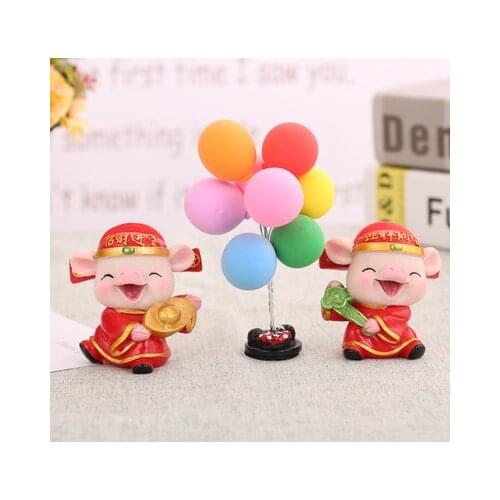 Hot sell creative new Yuanbao mammon pig car decorative furnishing articles birthday cake baking accessories resin process