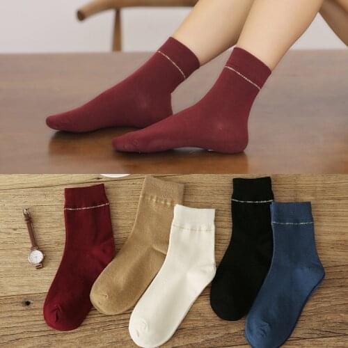 1 Pair of Autumn and Winter NEW Japanese Horizontal Stripe Middle Tube Socks Womens Cotton Solid Color Leisure Womens Socks