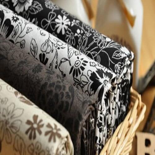 Hot 24x25cm Black White Grey Pretty Flower Printed Cotton Fabric Bundle quilting tilda fabric for DIY sewing