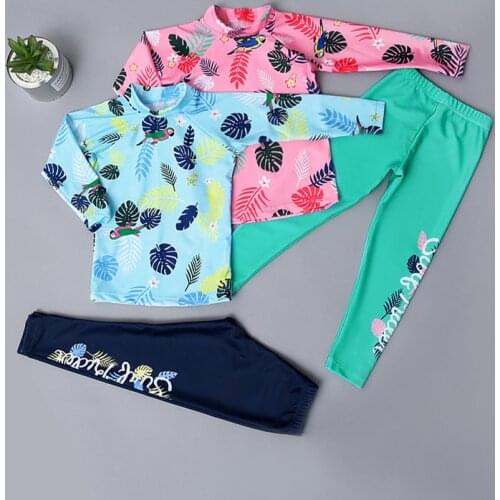 2021 new boys and girls long sleeve swimsuit split trousers diving suit girls sunscreen Korea childrens swimwear