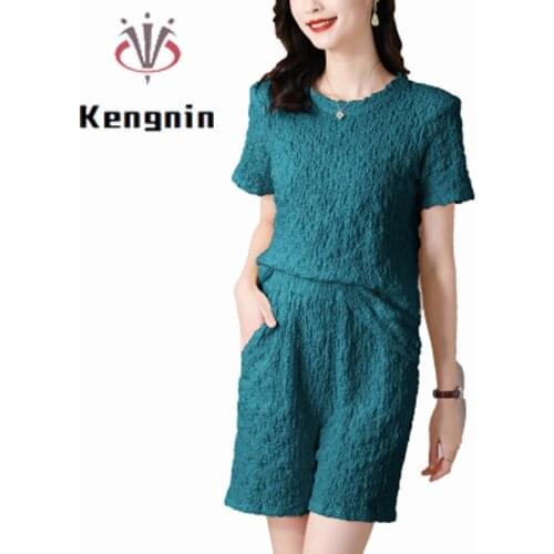 Summer 2021 New Women Sets Casual Short Sleeve Tops + Elastic Waist Shorts Ladies Two Piece Suits Simple Female Clothing KE1668