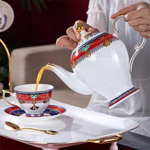 Ceramic Coffee Mugs With Spoon & Tray Breakfast Milk Coffee Set Tray & Coffee Pot Tea Cup Fruit Plate Drinkware Wedding Gifts