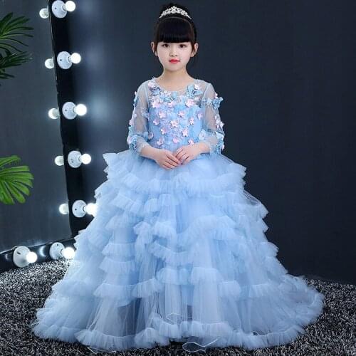 Luxury Flower Girl Dresses For Weddings Lace Appliques Long Sleeve Sweep Train Girls Pageant Dress For Kid Communion Gowns