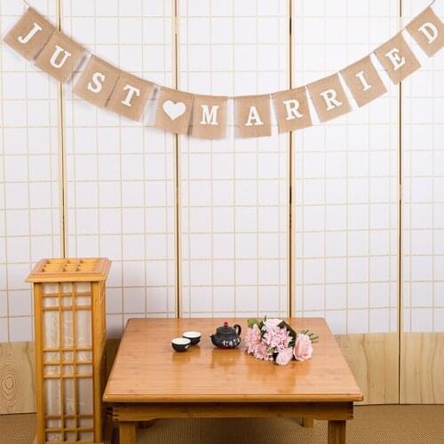 12Jute Linen Flags 12cm*15cm with 3m Ropes Vintage JUST MARRIED linen flag Wedding Hanging Banner Party Garland for Home Decor