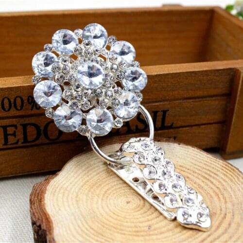 15122103 ,1 pcs, very beautiful fashion Fur buttons, coat buttons. Rhinestone buttons. Platypus glass with a diamond buckle