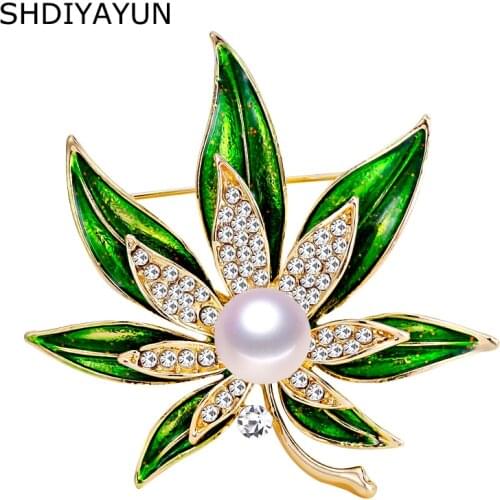 SHDIYAYUN 2019 New Leaf Brooch Natural Freshwater Pearl Brooch Simple Enamel Pins for Women Wedding Jewelry Womens Accessories