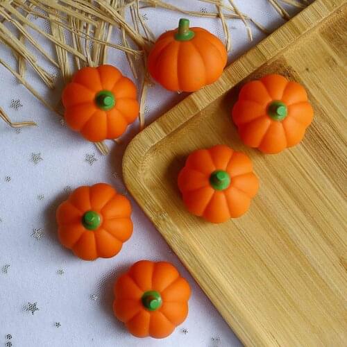 5Pcs Anxiety Relief Toys Lovely Squeeze Toy Sounding Vivid Finger Pumpkin Squeeze Toy for Children