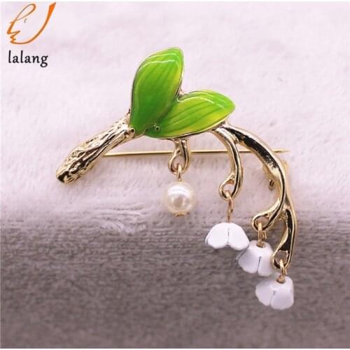 New Cute Green Enamel Brooch Lily of The Valley Enamel Pin Gife for Women Plant Accessories for Gift Fashion