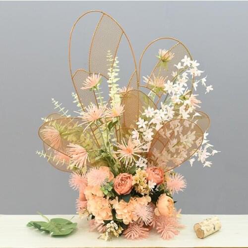 Modern New Wedding Props Decoration Simulation Silk Butterfly Love Flower Metal Flowerware Hotel Road Lead Furnishing Crafts Art