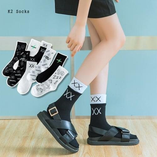 New Fashion Double X Graffiti Tube Socks Cotton Harajuku Black White Flower Korea Skateboard Hip Hop Long Men and Women Socks